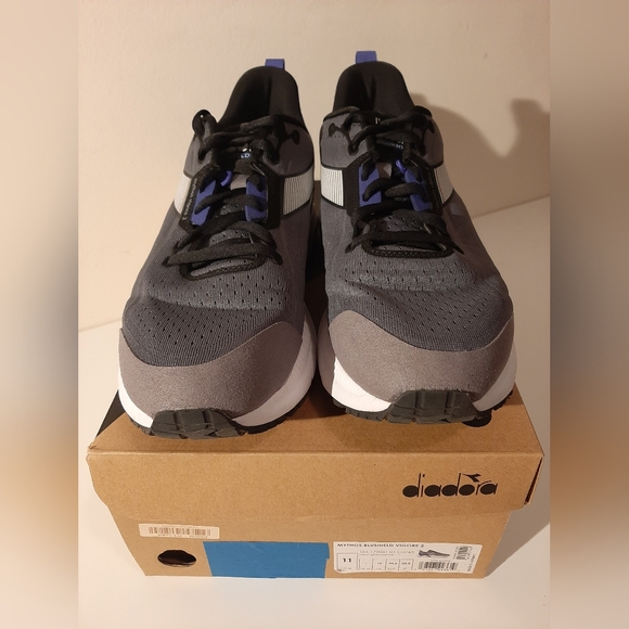 Diadora Mythos Blueshield Vigore 2 - Picture 3 of 8